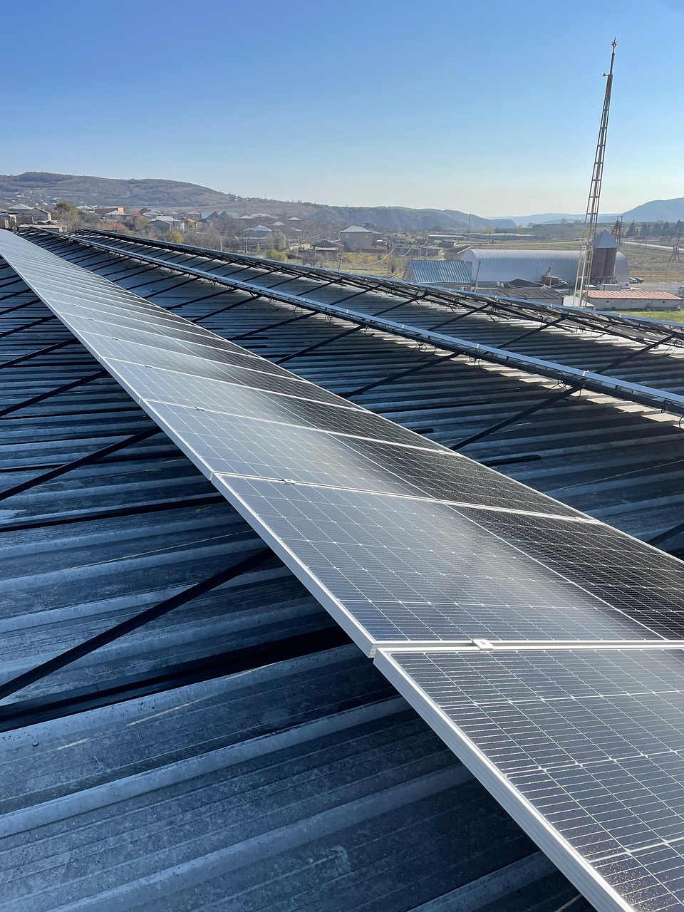 https://pixabay.com/photos/solar-energy-electricity-panel-6816101/